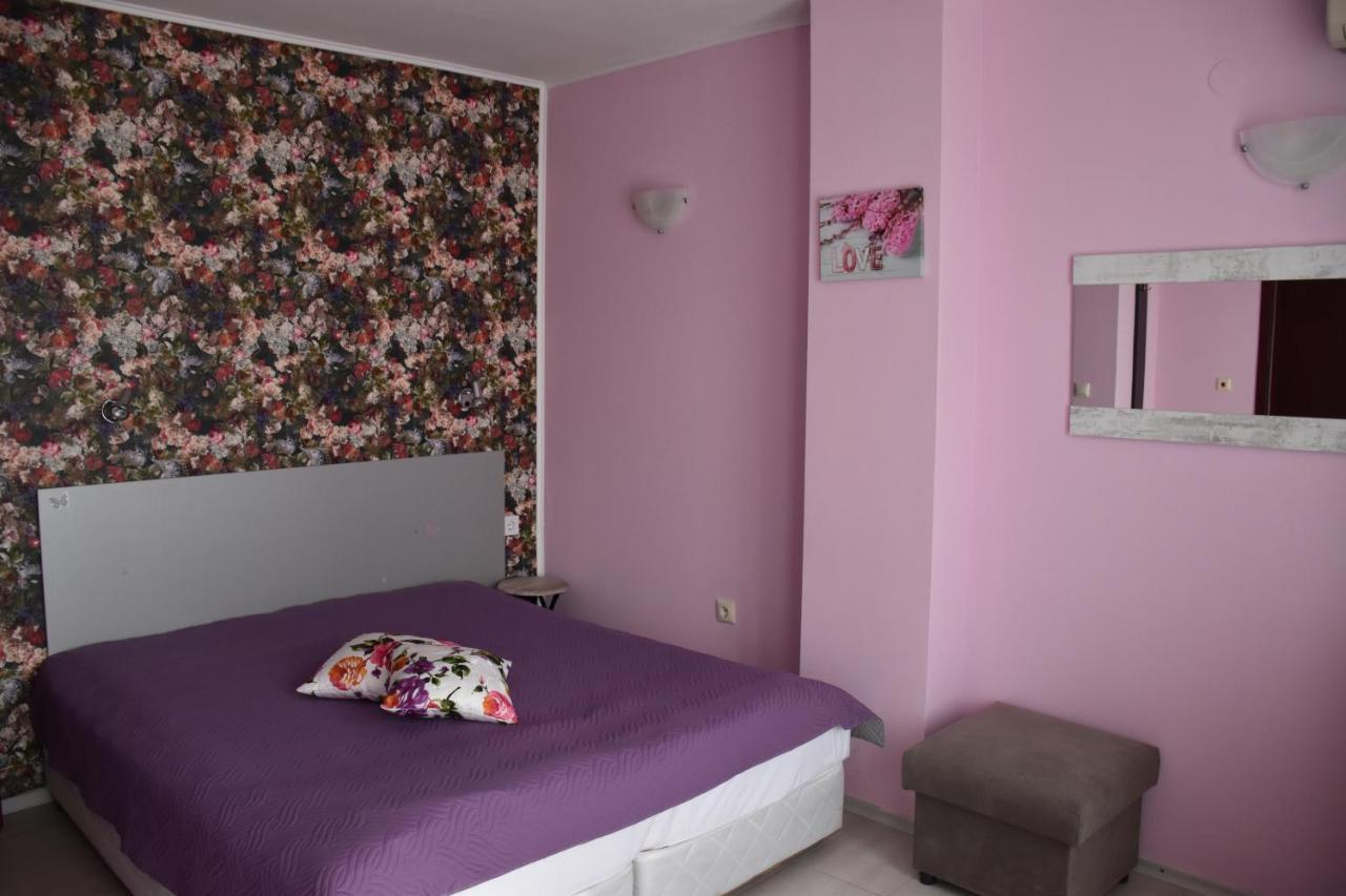 Hotel Sea Star Приморско Eksteriør billede